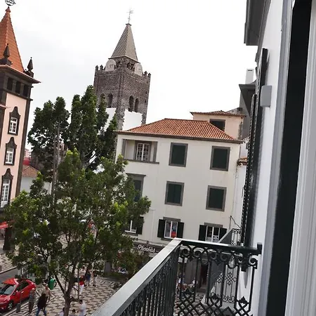 בית אירוח Edificio Charles 201