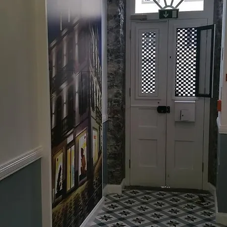 Edificio Charles 201 * فونشال