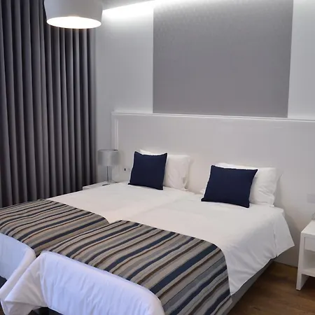 Edificio Charles 201 Homestay Funchal (Madeira)
