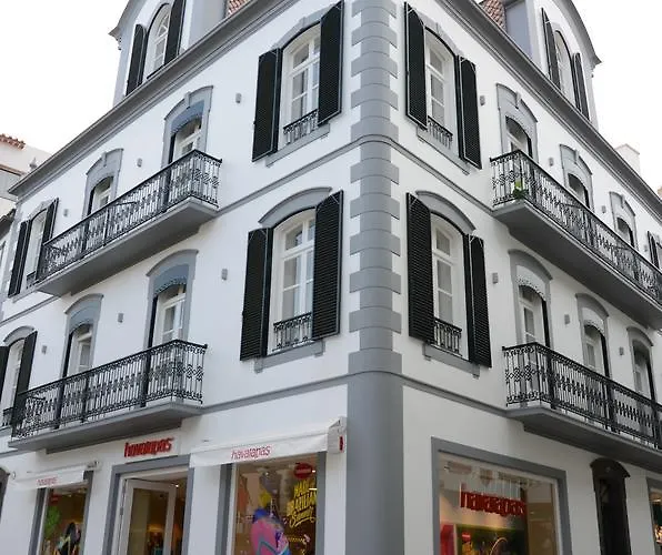 Edificio Charles 201 Alloggio in famiglia *